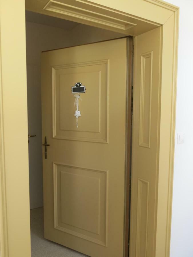 Horvath Villa Apartman Aliz Balatonfured Bagian luar foto
