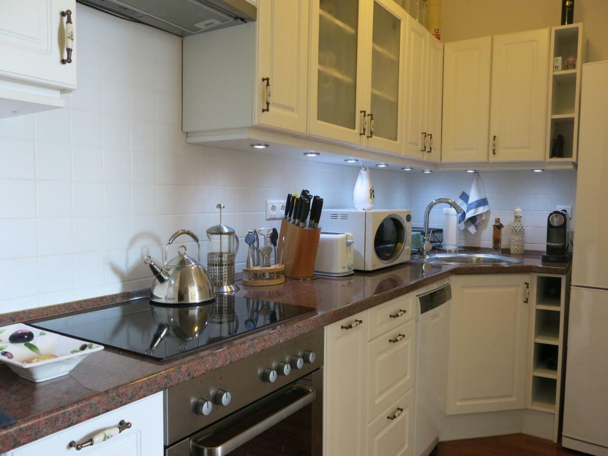 Horvath Villa Apartman Aliz Balatonfured Bagian luar foto