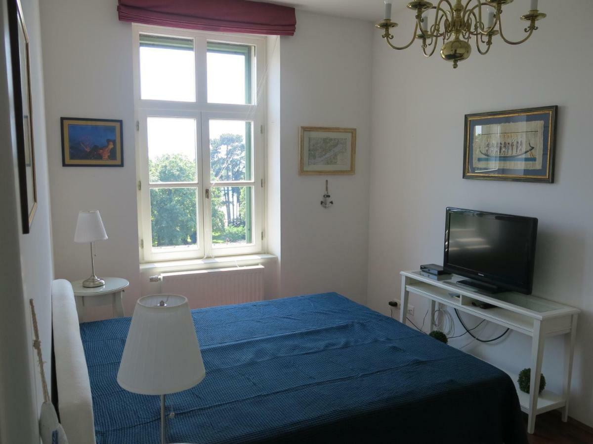 Horvath Villa Apartman Aliz Balatonfured Bagian luar foto